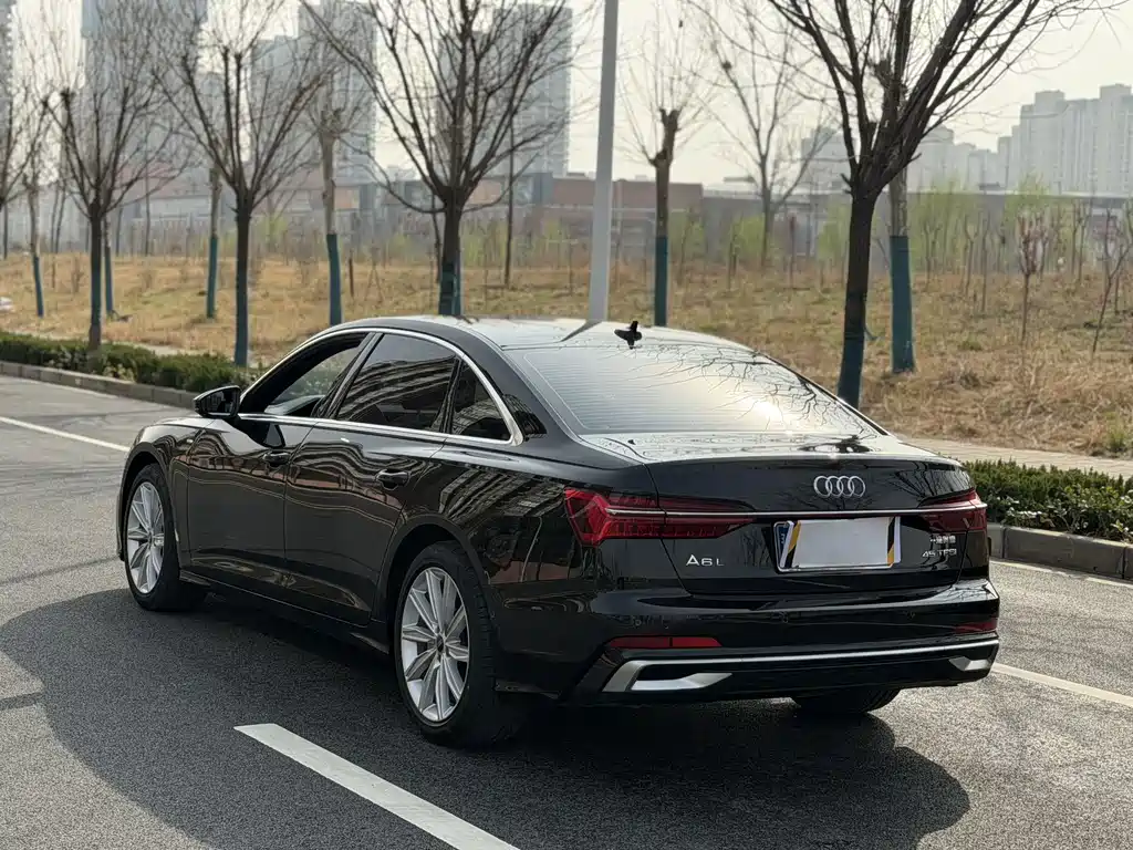 Audi A6L 2024 45 TFSI Premium Dynamic Model купить на сайте DeffCars