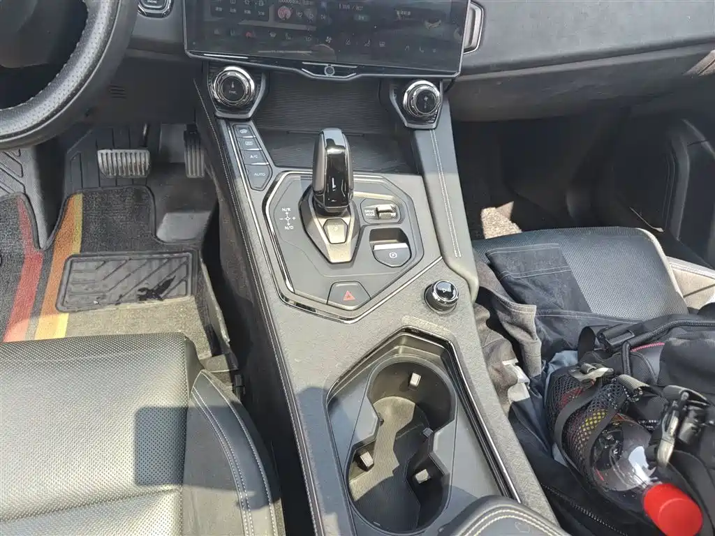 Lynk & Co 01 2023 1.5TD EM-F PM купить на сайте DeffCars