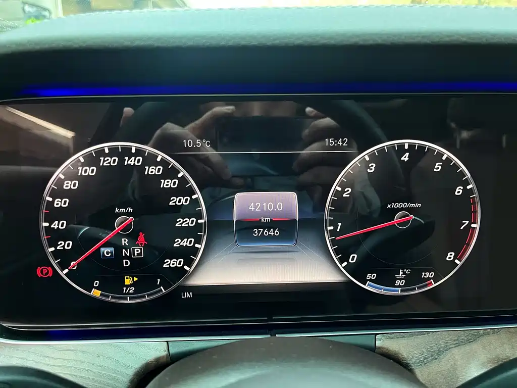 Mercedes-Benz E-Class 2019 E 300 L Fashion купить на сайте DeffCars