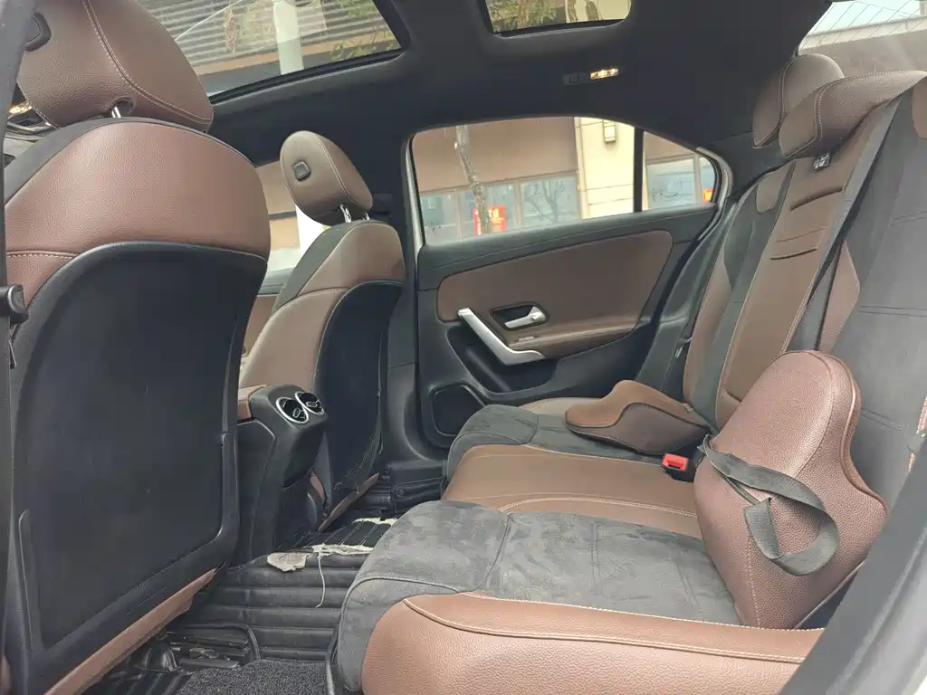 Mercedes-Benz A-Class 2020 Facelift A 200 L Sports Sedan Fashionable купить на сайте DeffCars
