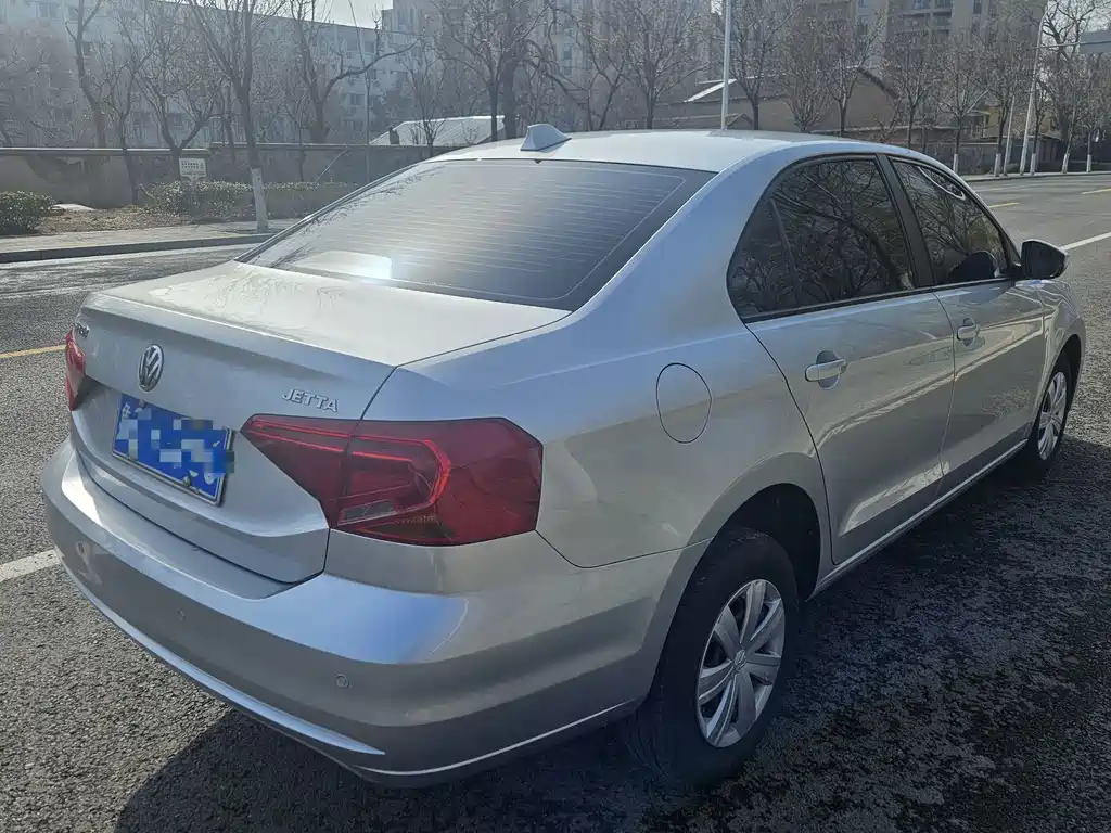 Jetta 2017 1.4L manual fashion model купить на сайте DeffCars