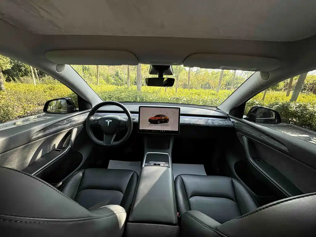 Model Y 2022 facelift rear-wheel drive version купить на сайте DeffCars
