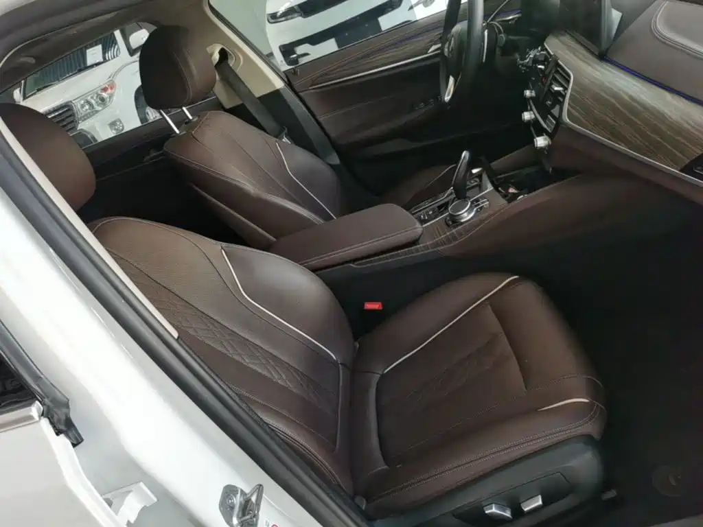 BMW 5 Series 2022 facelift 530Li leading model luxury package купить на сайте DeffCars