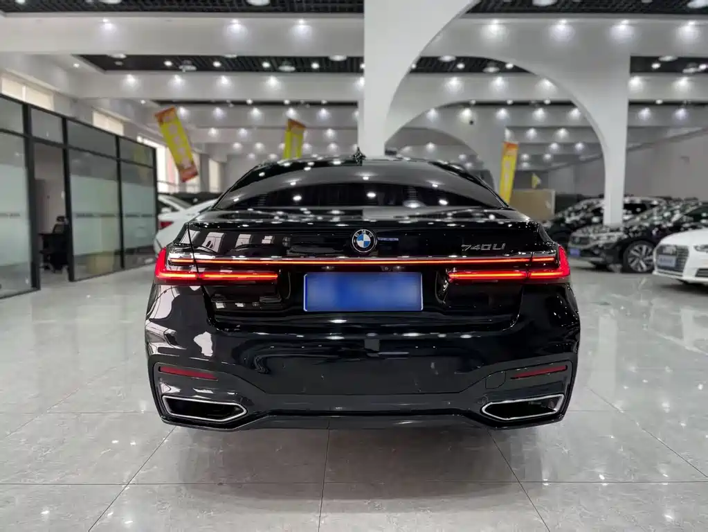 BMW 7 Series 2019 740Li Leading M Sports Package купить на сайте DeffCars