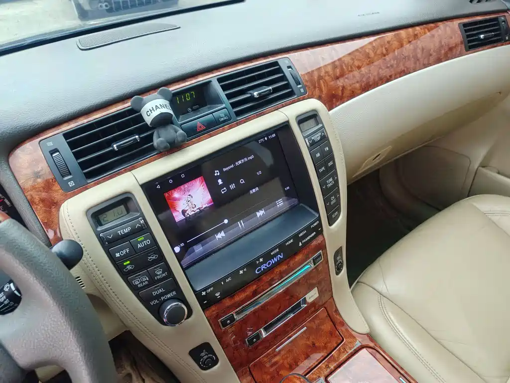 Crown 2007 3.0L Royal Saloon Navigation купить на сайте DeffCars