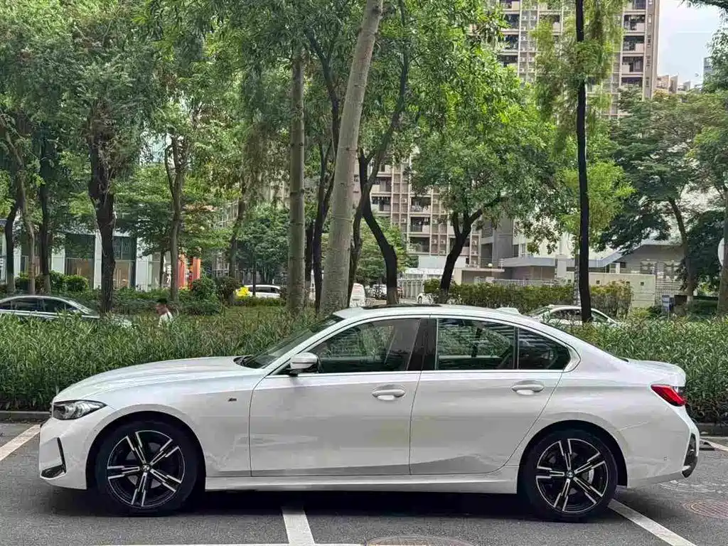 BMW 3 Series 2024 325i M Sports Package купить на сайте DeffCars
