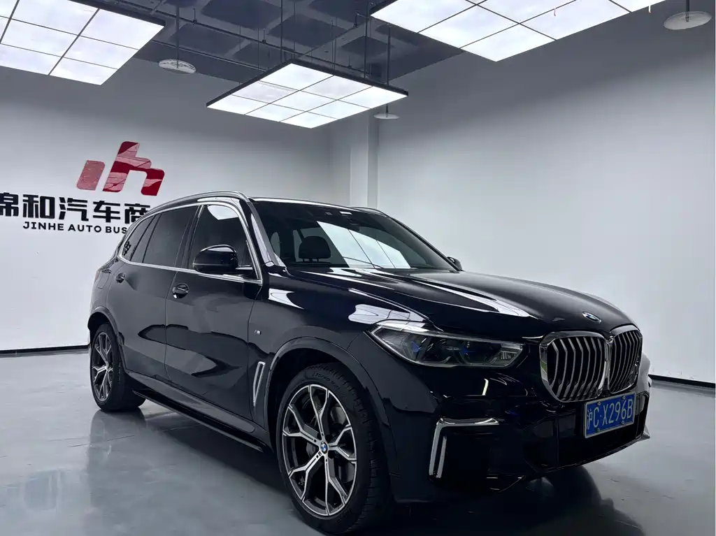 BMW X5 2022 xDrive 40Li M Sports Package купить на сайте DeffCars