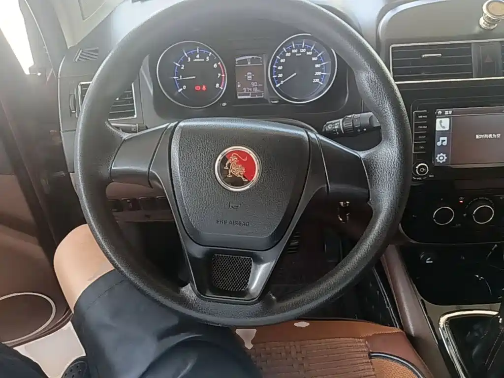 Jingyi X5 (Forthing Joyear) 2016 1.6L manual luxury model купить на сайте DeffCars