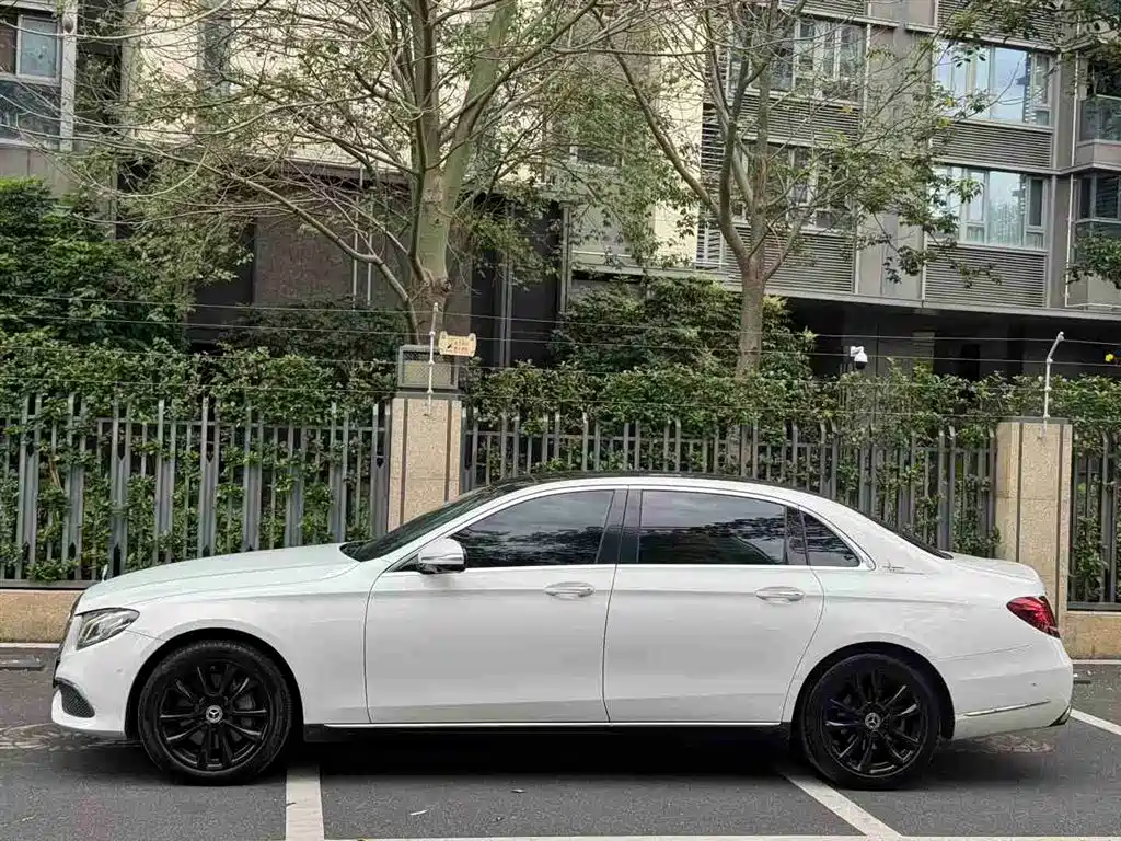 Mercedes-Benz E-Class 2018 facelift E 300 L luxury model купить на сайте DeffCars