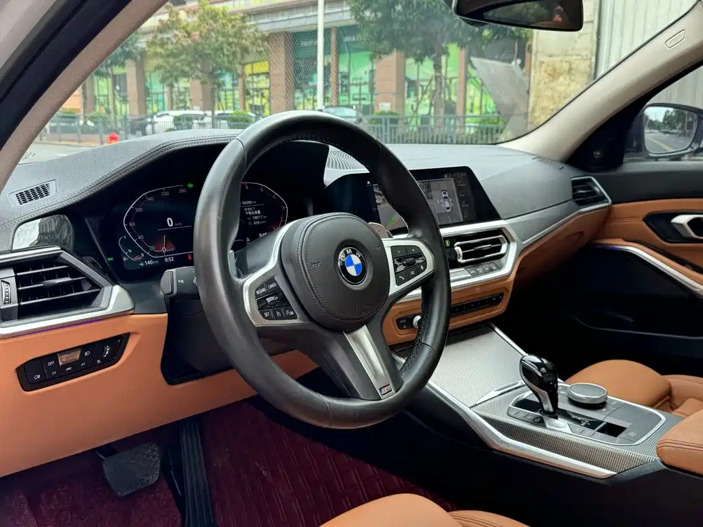 BMW 3 Series 2020 325Li M Sport Overnight Set купить на сайте DeffCars
