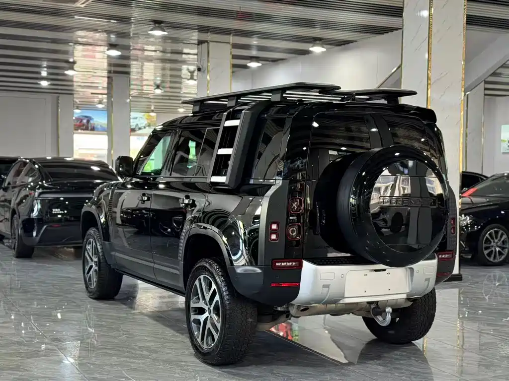 Land Rover Defender 2024 110 3.0T P400 Dark Special Edition купить на сайте DeffCars