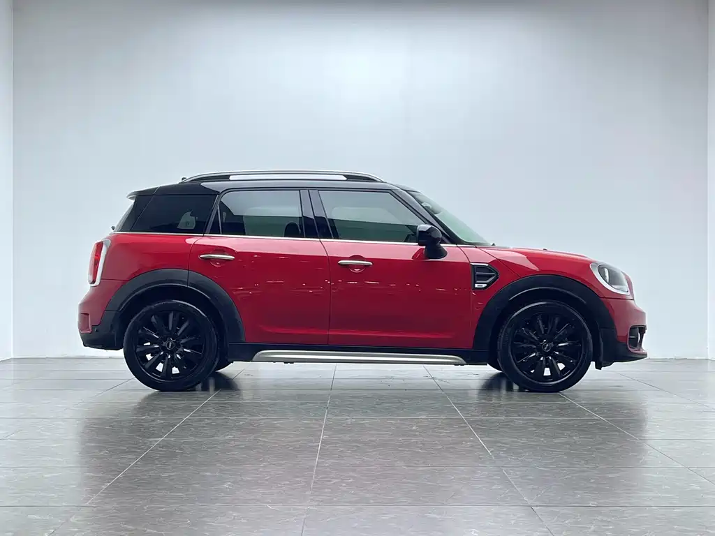 MINI COUNTRYMAN 2019 1.5T COOPER Artist Weekend Travel Edition купить на сайте DeffCars