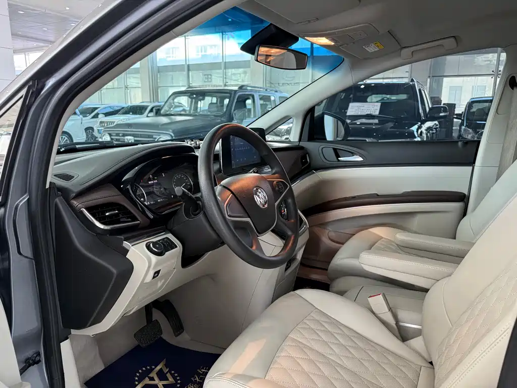 Buick GL8 2021 Land Business Class 652T Comfort купить на сайте DeffCars