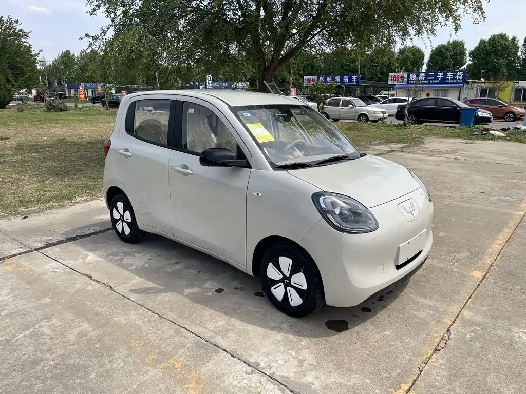 Hongguang MINIEV 2025 fourth generation four-door version advanced model купить на сайте DeffCars