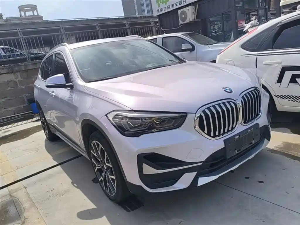 BMW X1 2022 facelift xDrive25Li exclusive model купить на сайте DeffCars
