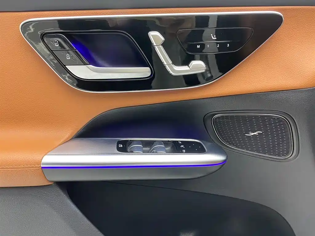 Mercedes-Benz GLC 2023 GLC 300 L 4MATIC Dynamic 5-seater купить на сайте DeffCars