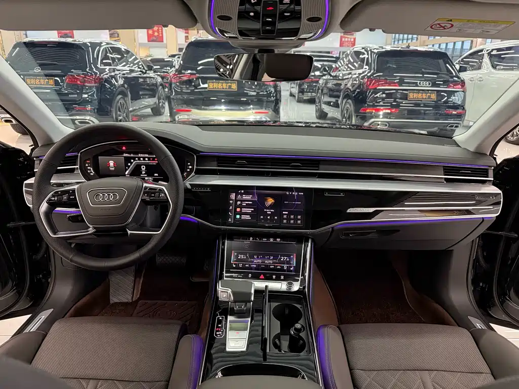 Audi A8 2025 A8L 50 TFSI quattro Premium Selection купить на сайте DeffCars