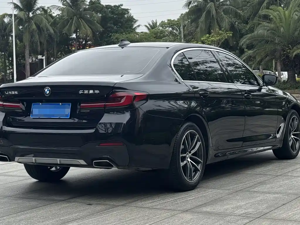BMW 5 Series 2022 facelift 2 525Li M sports package купить на сайте DeffCars