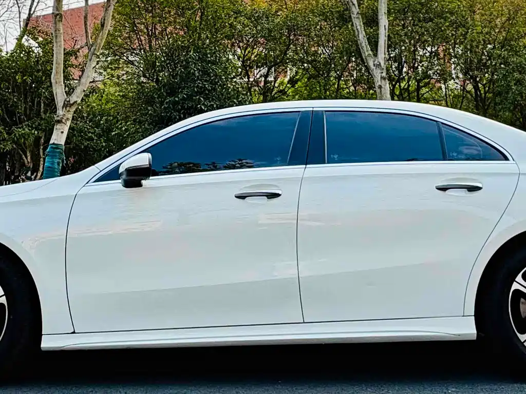 Mercedes-Benz A-Class 2022 A 200 L Sports Sedan Fashionable купить на сайте DeffCars