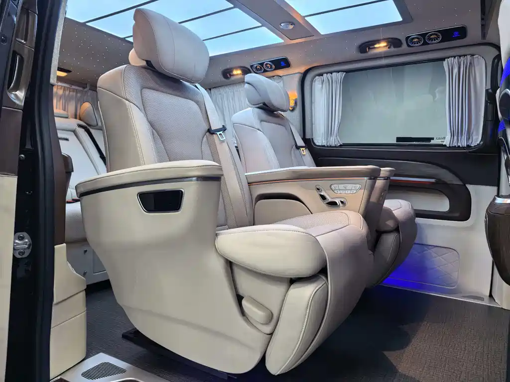 Vito 2021 2.0T Business Edition 7 seats купить на сайте DeffCars