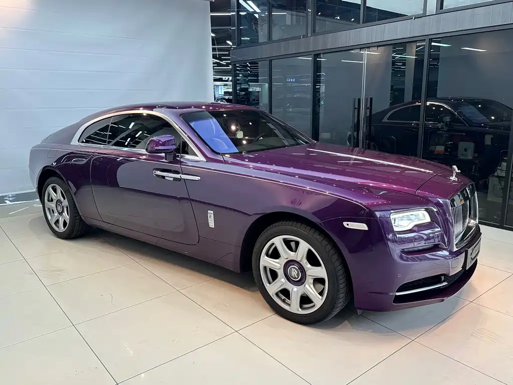 Phantom 2018 6.6T standard model купить на сайте DeffCars