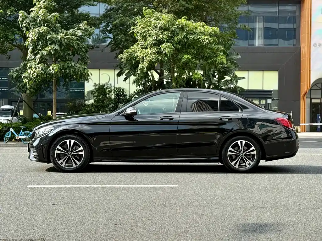 Mercedes C-Class 2019 C 260 Sport Edition купить на сайте DeffCars