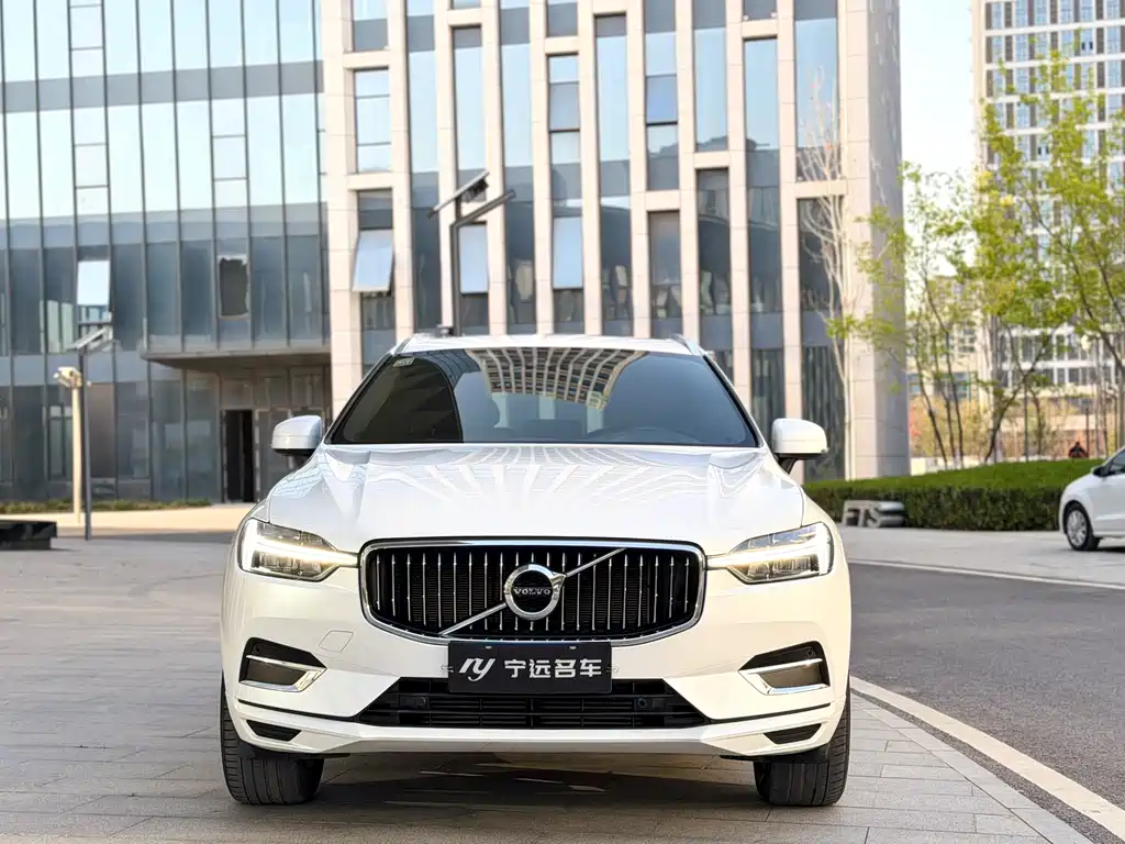 Volvo XC60 2021 T5 four-wheel drive Zhiyi Luxury Edition купить на сайте DeffCars