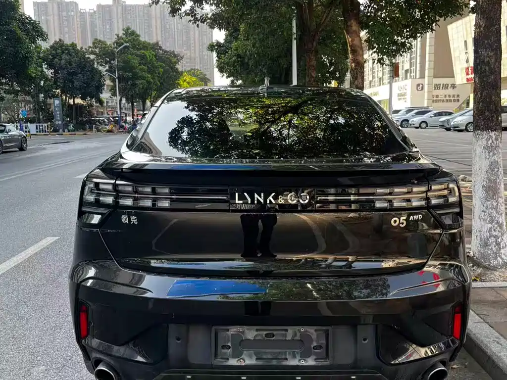 Lynk & Co 05 2020 2.0TD AWD Plus купить на сайте DeffCars