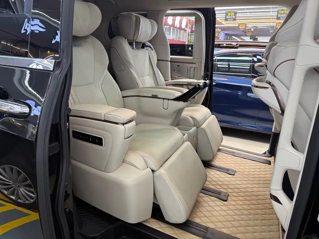 Lexus LM 2023 500h six-seater premium version купить на сайте DeffCars