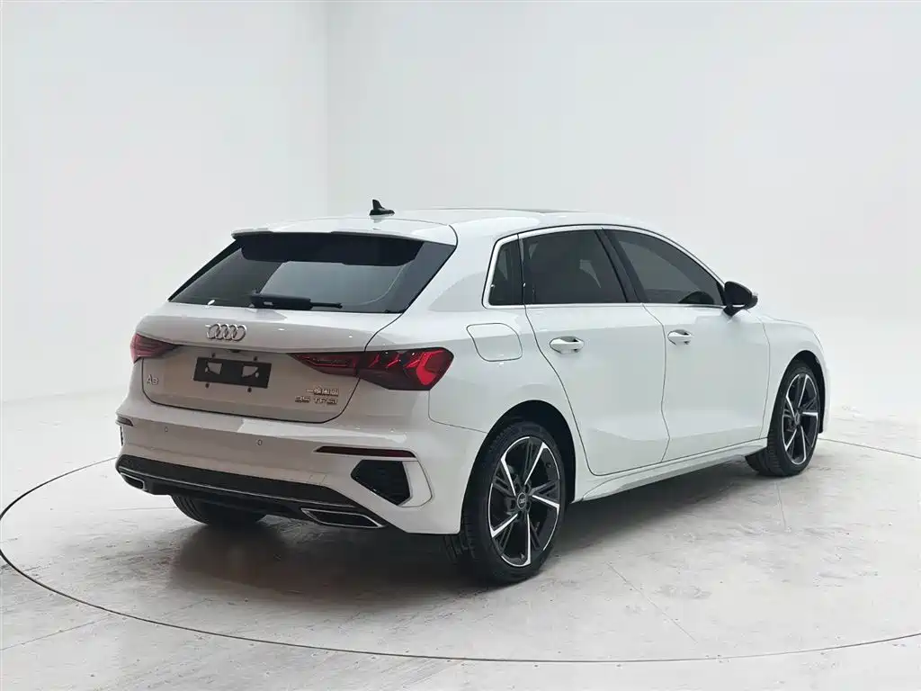Audi A3 2022 Sportback 35 TFSI stylish and sporty купить на сайте DeffCars