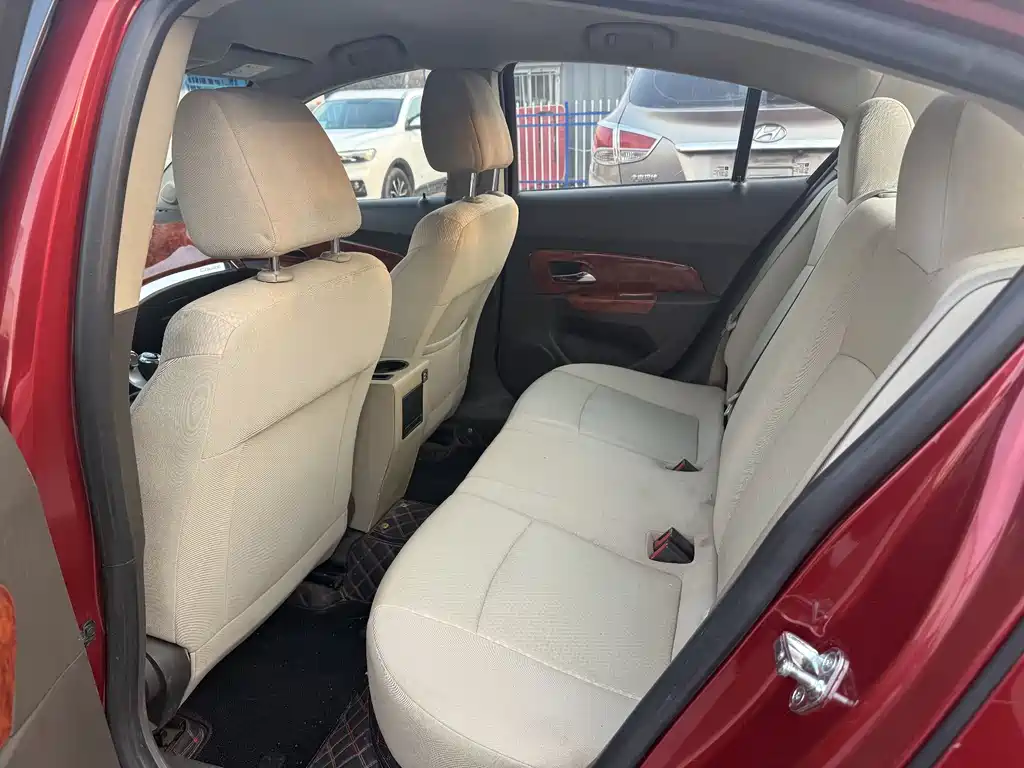 Cruze 2015 1.5L Classic SL MT купить на сайте DeffCars