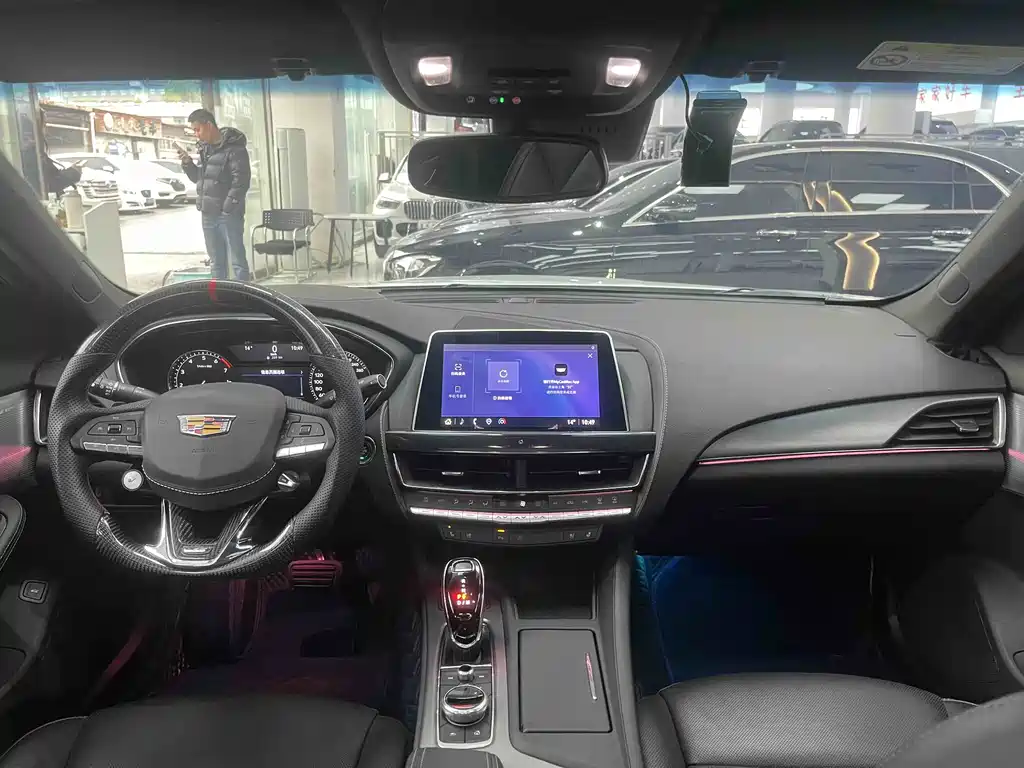 Cadillac CT5 2022 28T luxury model купить на сайте DeffCars