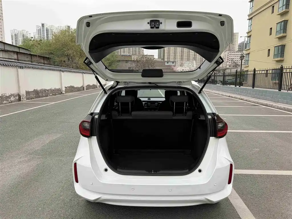 Fit 2021 1.5L CVT Trendy Edition купить на сайте DeffCars