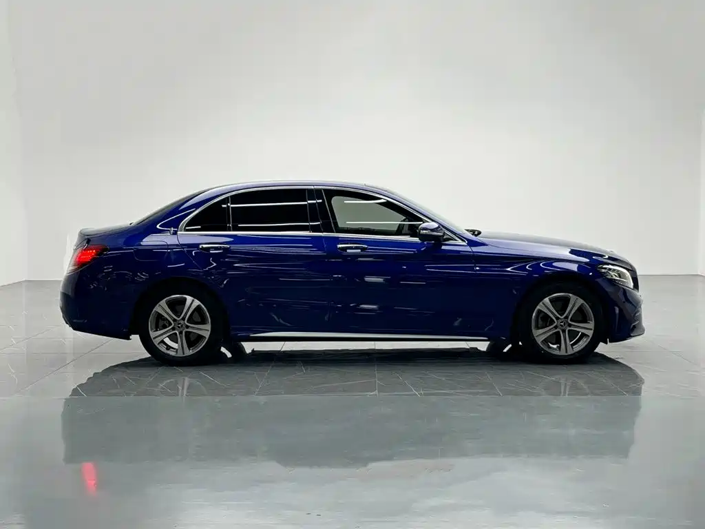 Mercedes C-Class 2020 C 260 L Sports Edition купить на сайте DeffCars