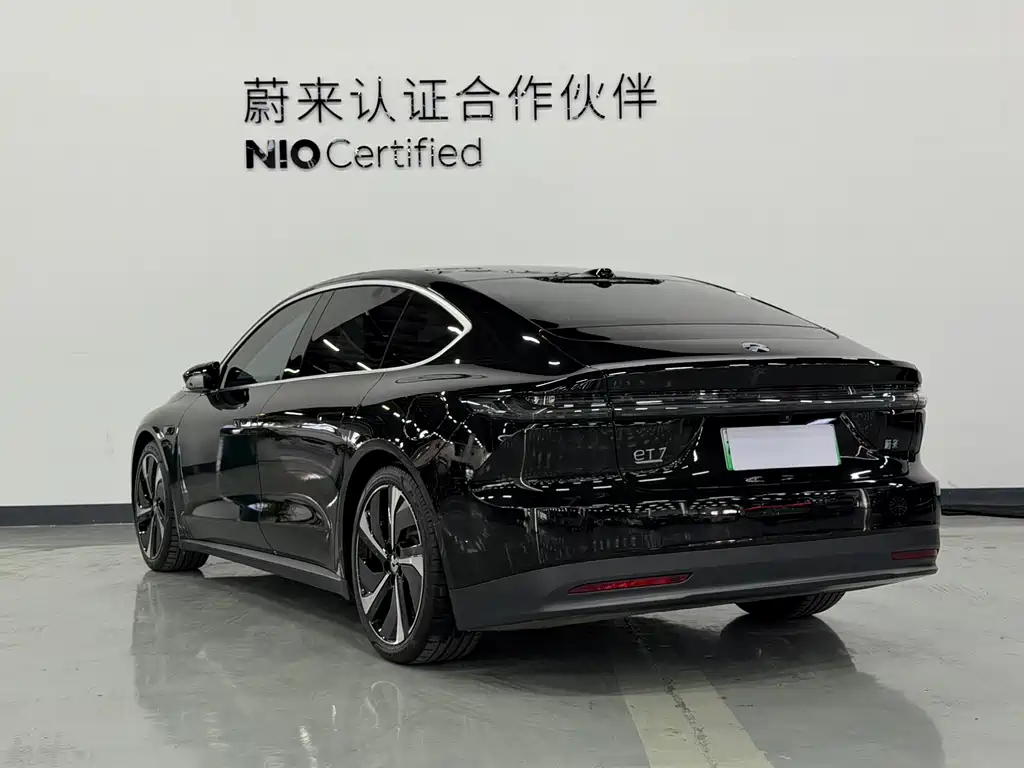 NIO ET7 2024 75kWh Executive Signature Edition купить на сайте DeffCars