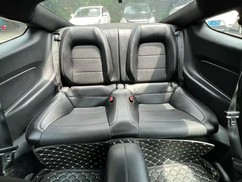 Mustang 2019 2.3L EcoBoost купить на сайте DeffCars