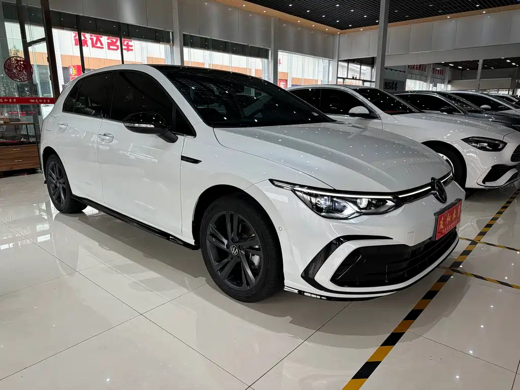 Golf 2023 280TSI DSG R-Line Lite купить на сайте DeffCars