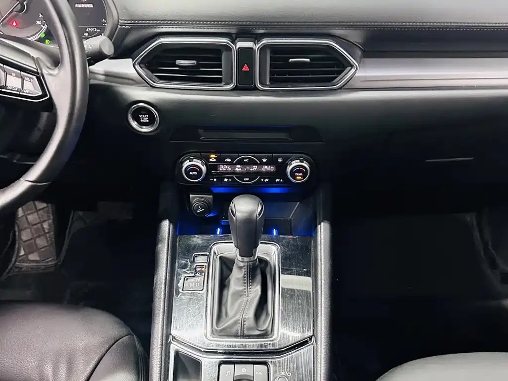 Mazda CX-5 2022 2.0L automatic two-wheel drive smart model купить на сайте DeffCars