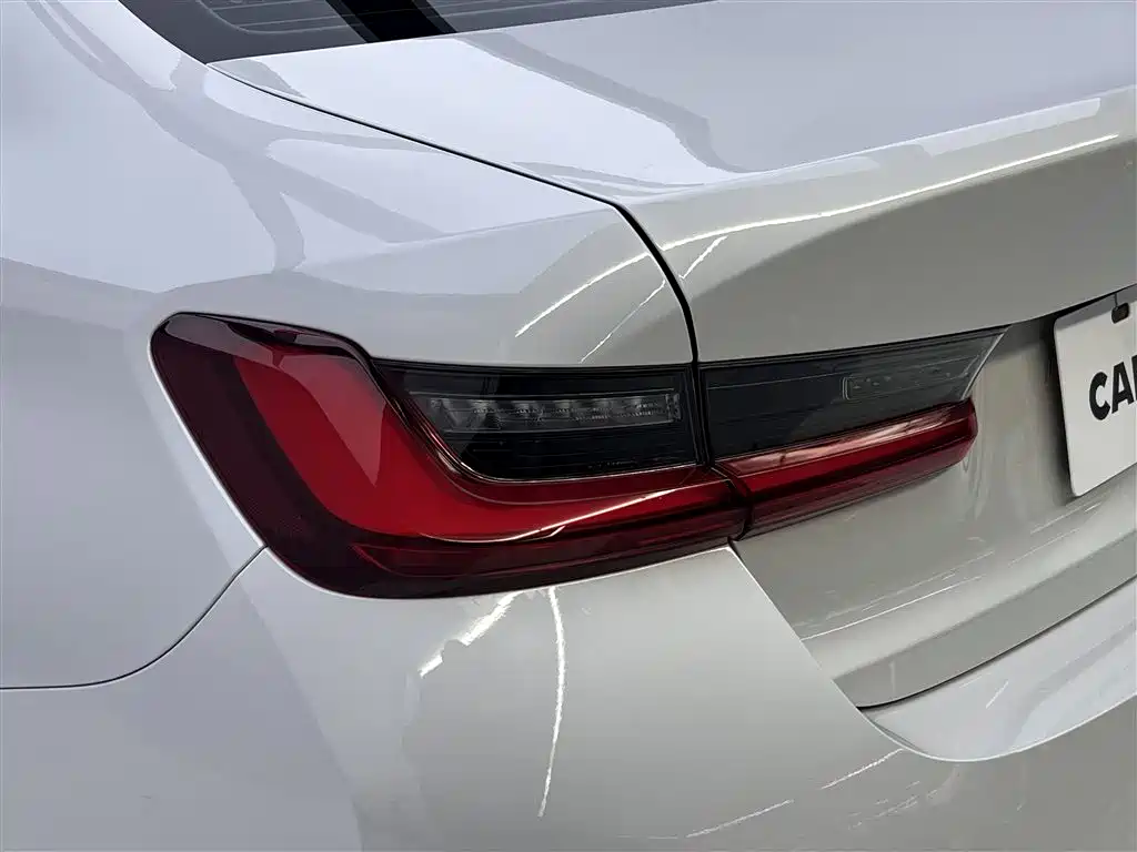 BMW i3 2024 eDrive 35 L купить на сайте DeffCars