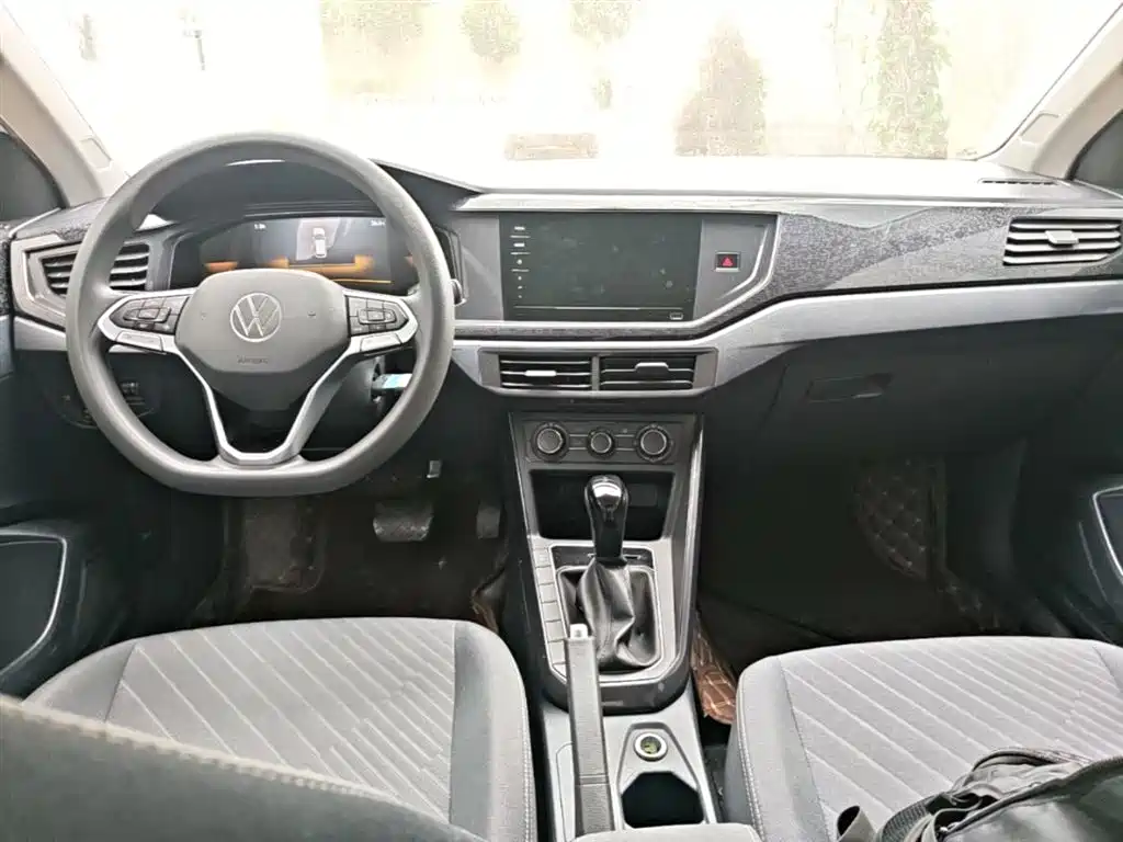 Lavida 2023 Xinrui 1.5L Automatic Xinyi Edition купить на сайте DeffCars