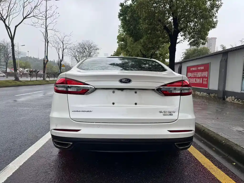 Mondeo 2020 EcoBoost 180 Fashion Model купить на сайте DeffCars