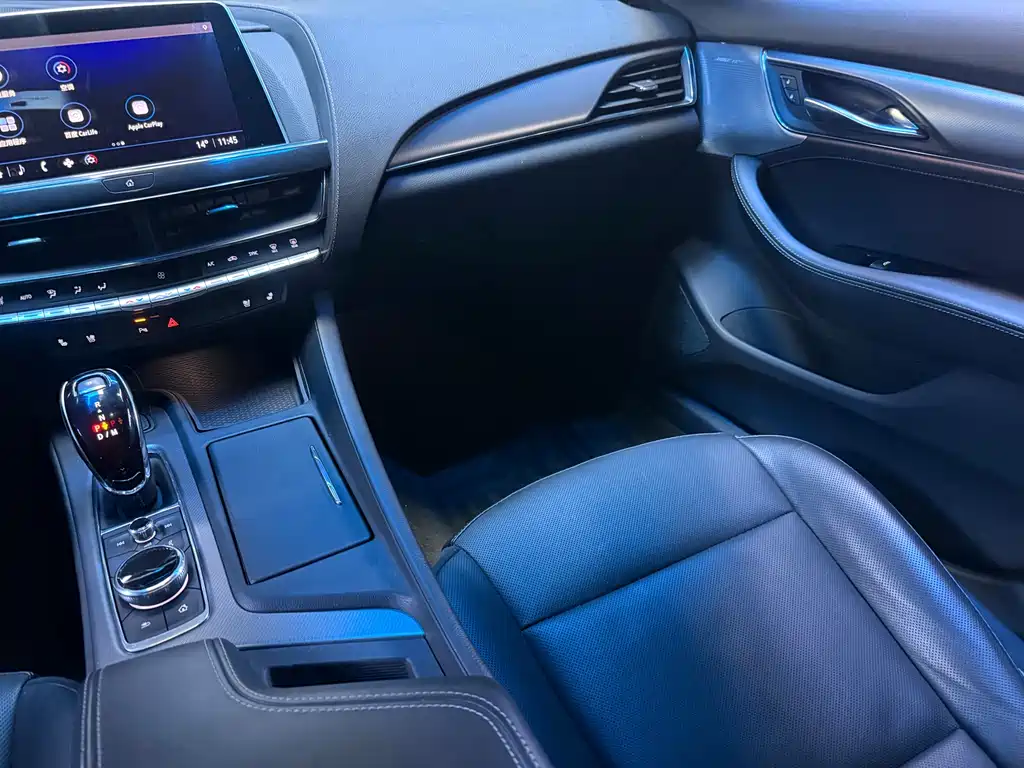 Cadillac CT5 2022 28T luxury model купить на сайте DeffCars