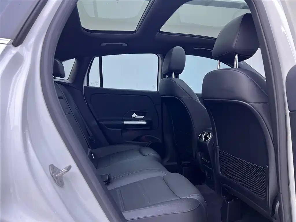 Mercedes-Benz GLA 2020 GLA 200 купить на сайте DeffCars