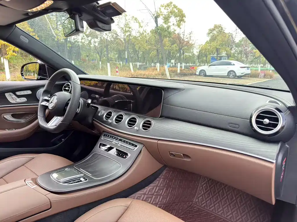 Mercedes-Benz E-Class 2021 facelift E 300 L sports luxury model купить на сайте DeffCars