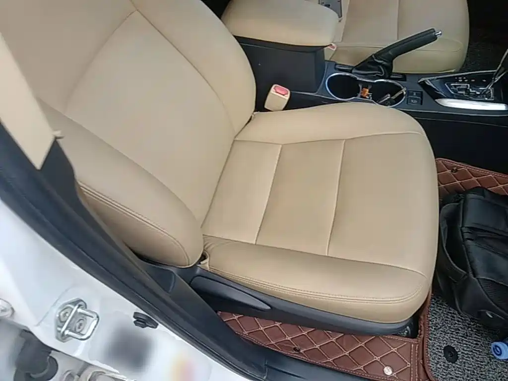 Corolla 2017 facelift 1.2T S-CVT GL-i купить на сайте DeffCars
