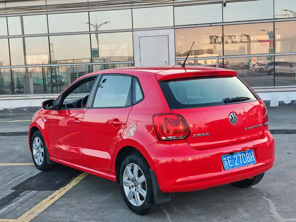 Polo 2013 1.6L automatic comfort version купить на сайте DeffCars