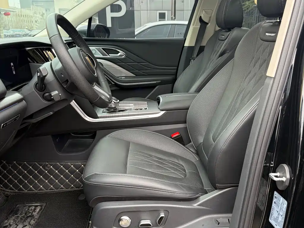 Hongqi HS7 PHEV 2024 2.0T PHEV four-wheel drive Qichang version 6 seats купить на сайте DeffCars