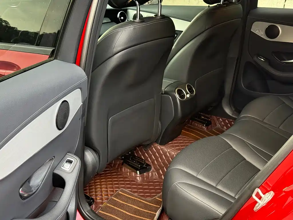Mercedes-Benz GLC Coupe 2021 GLC 260 4MATIC Coupe SUV купить на сайте DeffCars