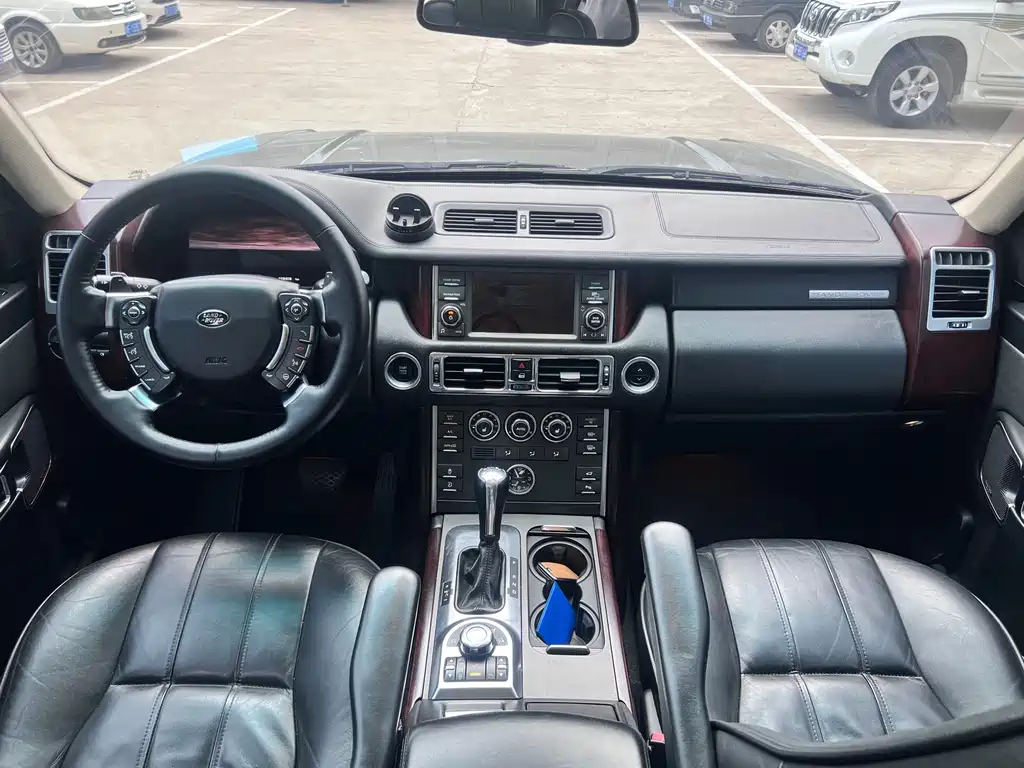 Range Rover 2011 5.0 NA V8 HSE купить на сайте DeffCars