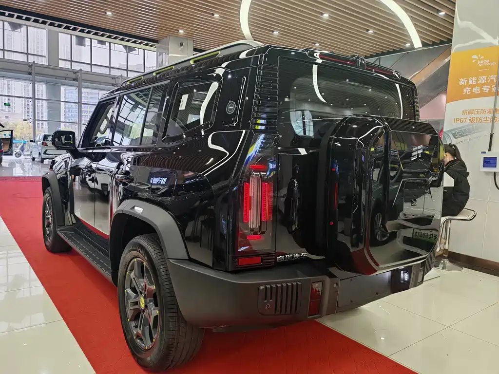 Jietu Traveler C-DM 2024 C-DM 129KM Forest Edition купить на сайте DeffCars